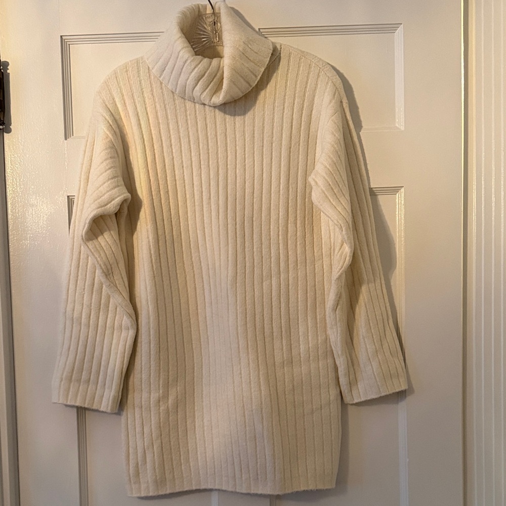 Abercrombie & Fitch Ribbed Cream Turtleneck Sweater Dress/Tunic NWOT